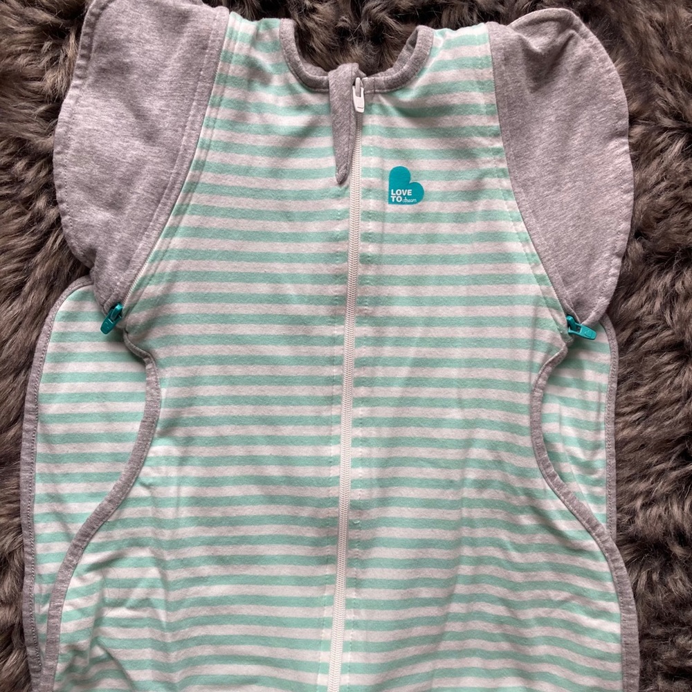 Love to Dream Swaddle Up!